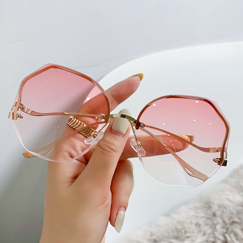 ⚡⚡Last Day Promotion 48% OFF - Fashion Vintage UV400 Ladies Oversized Square Sunglasses🔥BUY 2 FREE SHIPPING