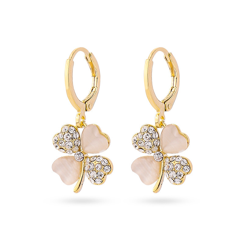 ✨New Arrival-Nickel-free Four-leaf Clover Diamond Earrings