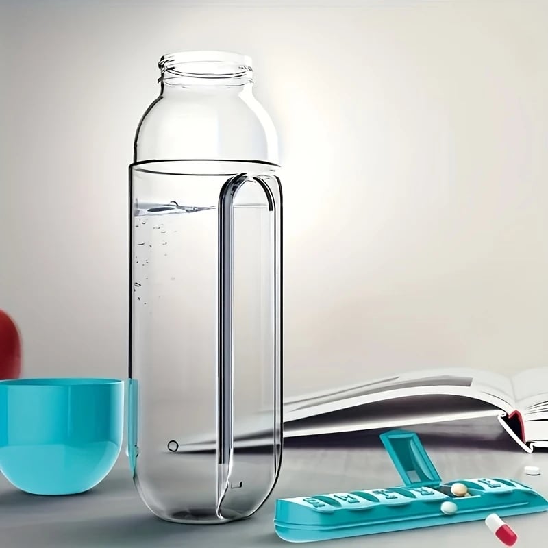 🎁TikTok Last Day Sale - 70% OFF🔥2-in-1 Portable Medicine Box & Water Bottle