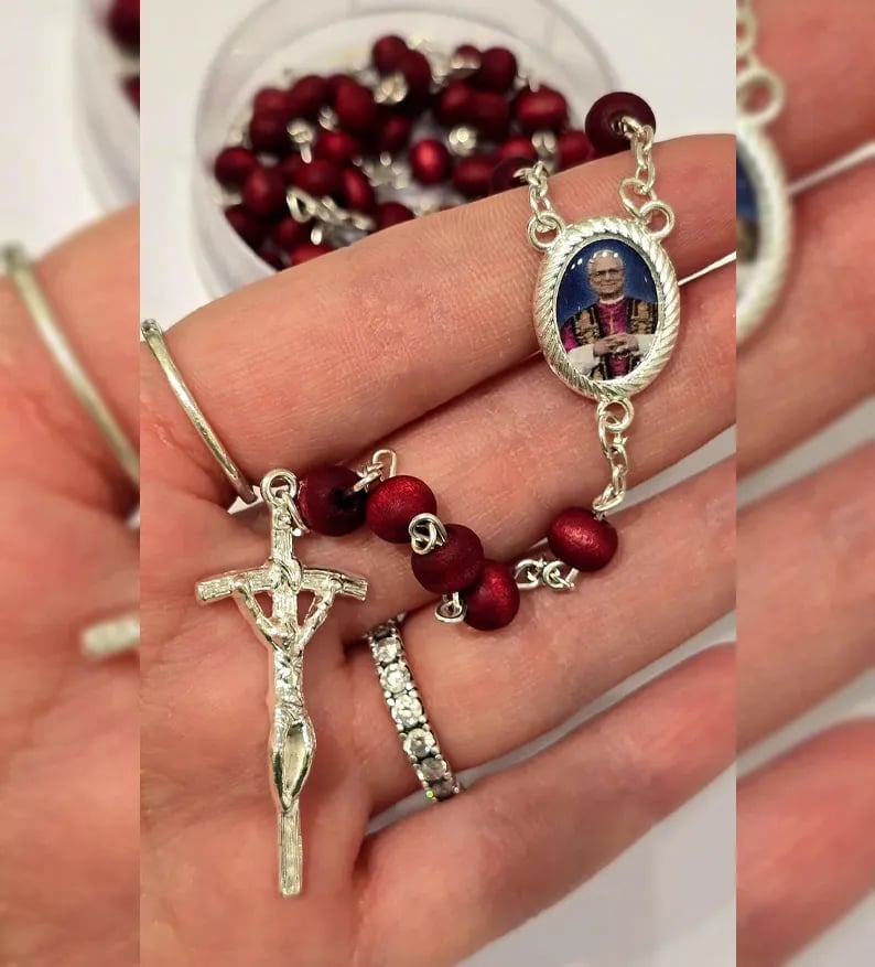 Red Rose Petals Scented Wooden Rosary