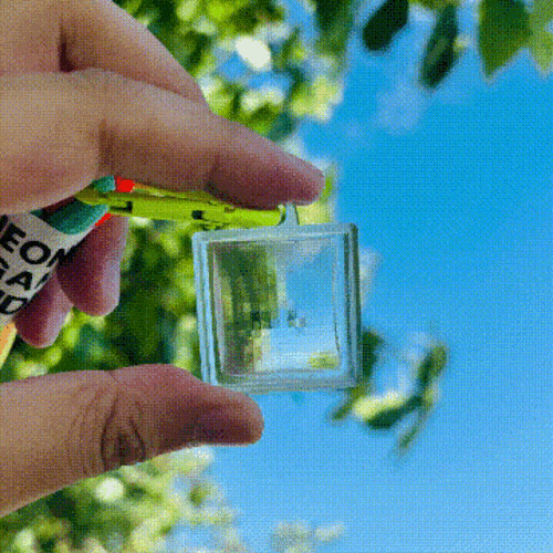 🎁TikTok Last Day Sale - 70% OFF⭐Crystal Pixel Filter Stone Keychain: A Pocket - sized Photo Enhancer🌈