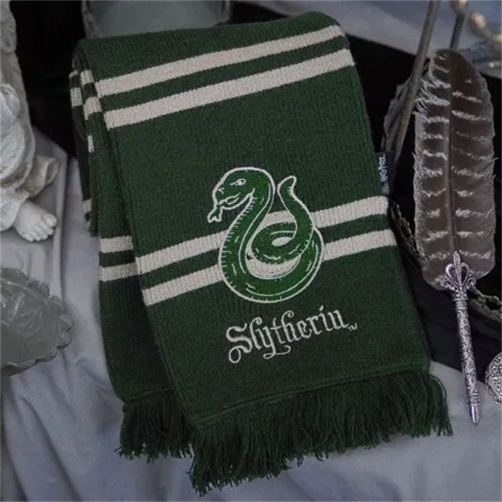 (🔥Last Day Promotion - 49% OFF) 🔥House Scarf with Crest