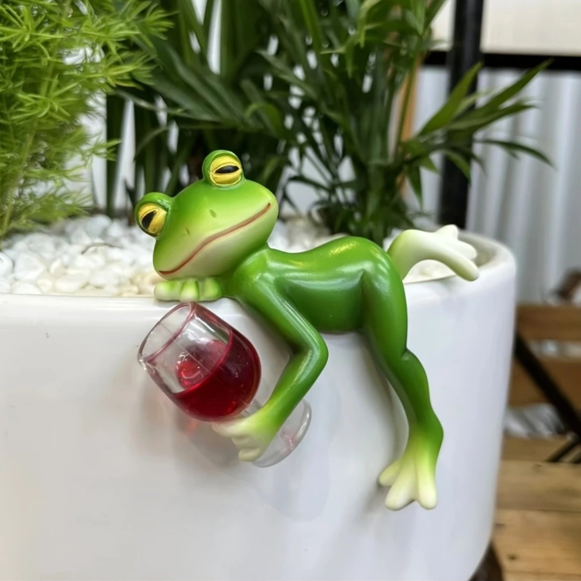 🎁TikTok Last Day Sale - 70% OFF🐸 Frog Flower Pot Hanger Ornament🍷