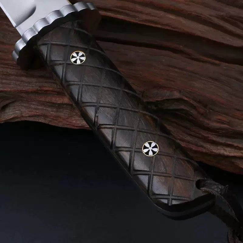 AQ32 Outdoor Knife