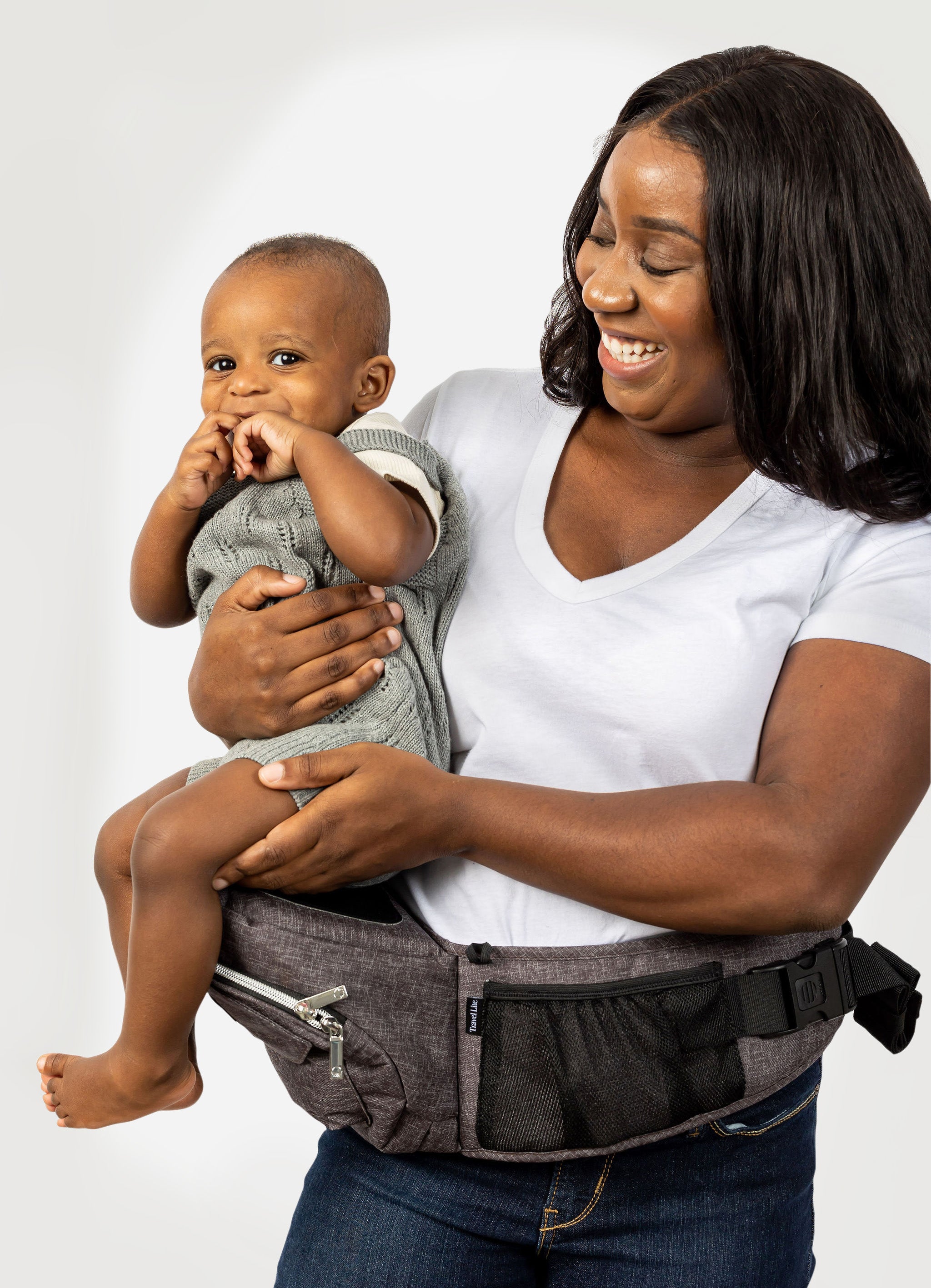 Hands free baby hip carrier