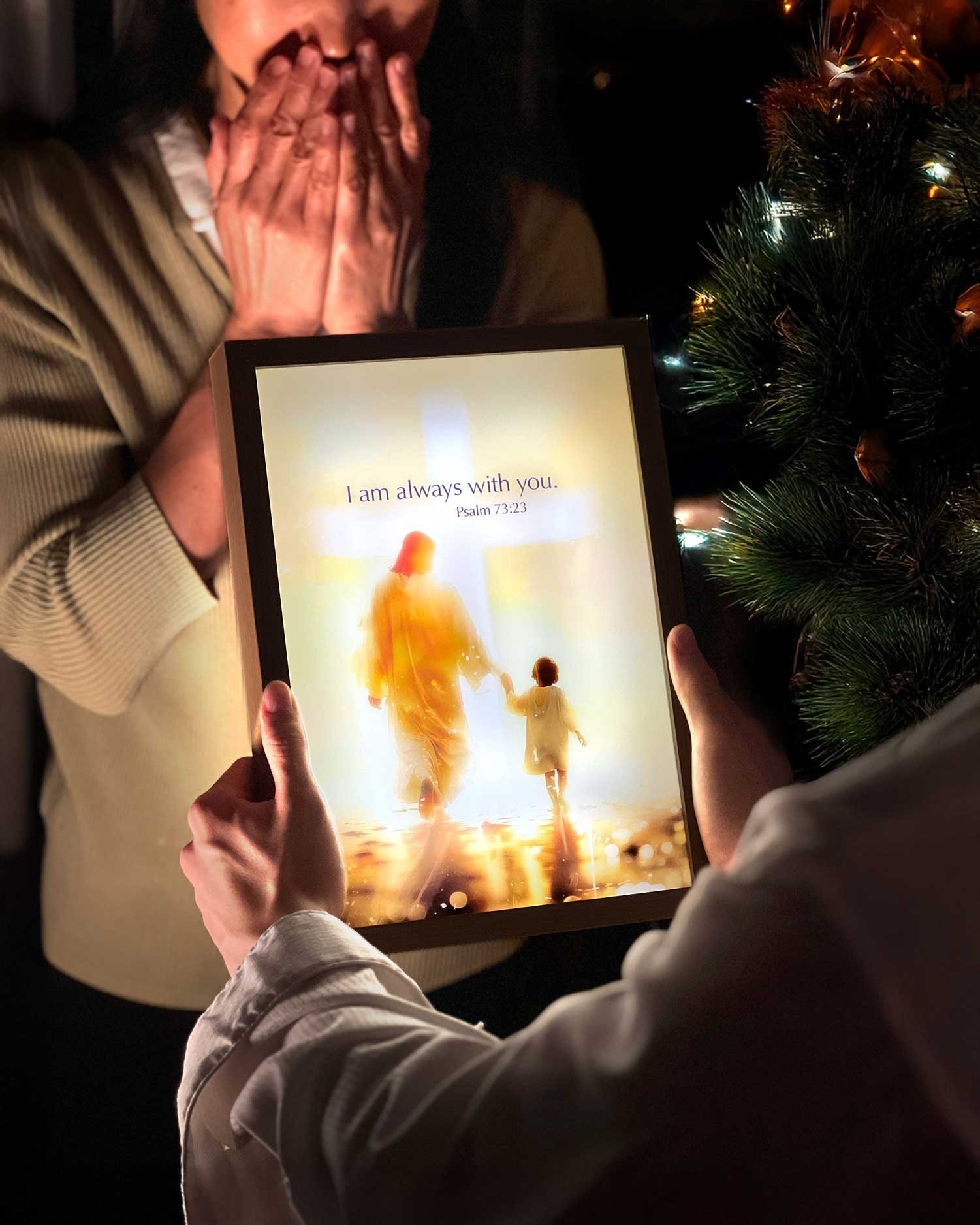 🔥Last 4 hours Sale: Save 60%- ✝🙏He Is With Me -- The Jesus Lamp