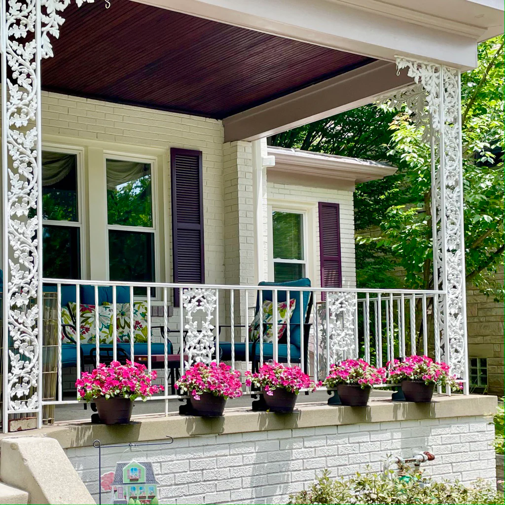 LAST DAY SALE 49% OFF - Floating Garden Railing Planter Shelf