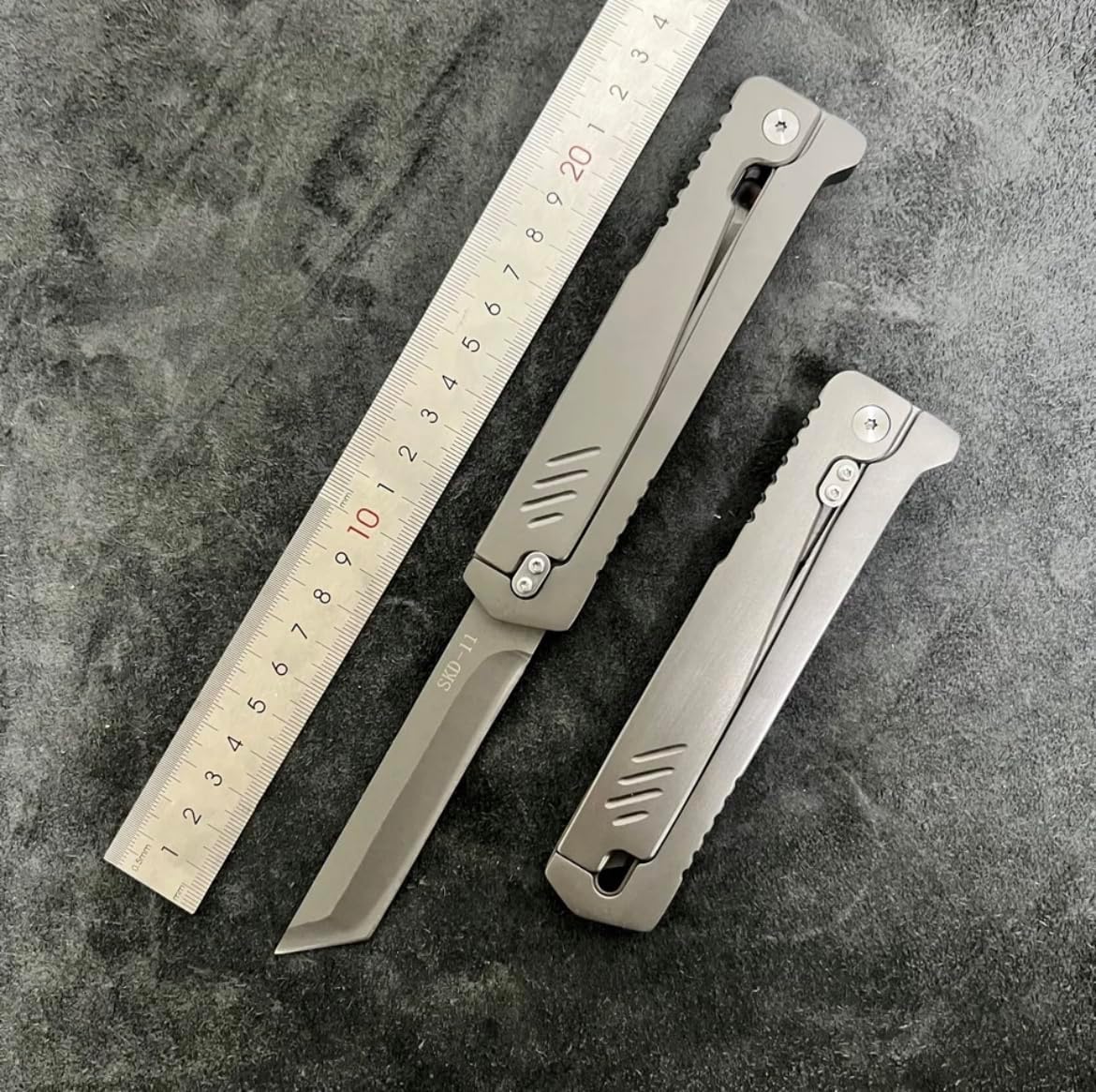 (🔥Last Day Promotion - 50%OFF) Metal Gravity Knife