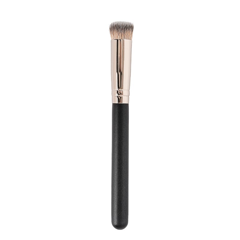🎉  Foundation with Brush FREE !🎁