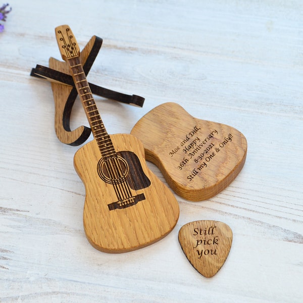 ⏱️Don't Miss It Again! 60% OFF Today! Wooden Acoustic Guitar Pick Box with Stand