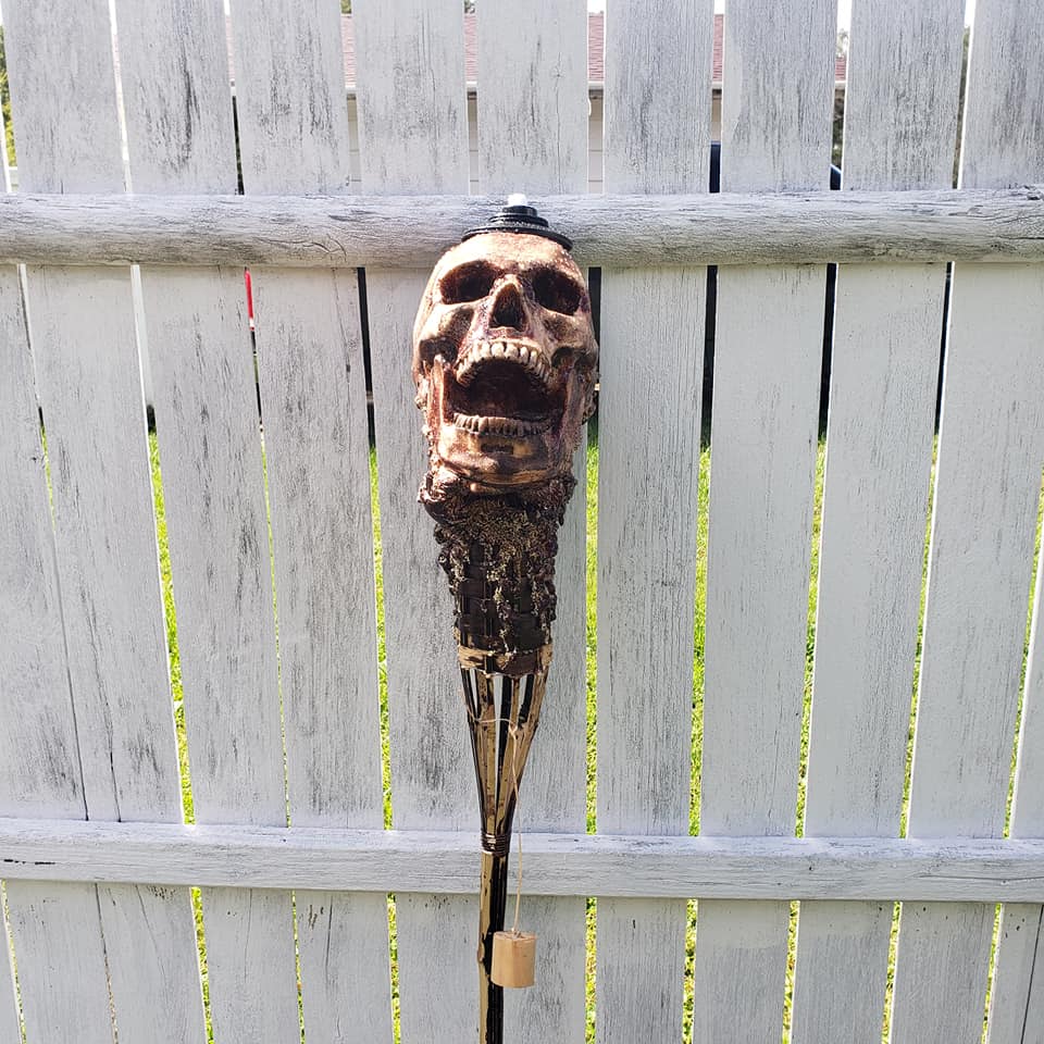 💀 Handmade Skull Tiki Torch