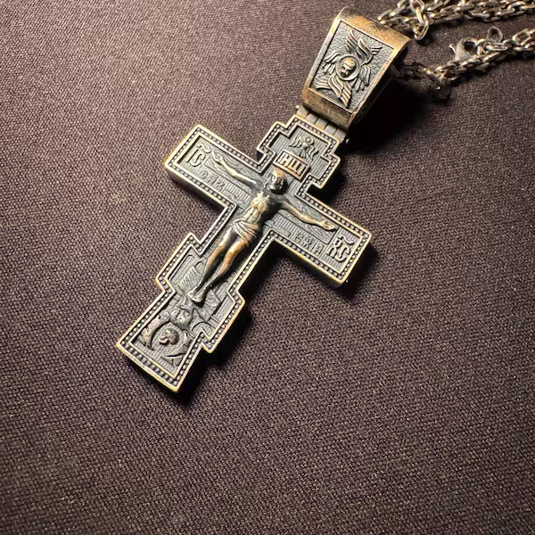 ✝️100% Handmade Silver Jesus Cross Healing Heart (𝐌𝐢𝐜𝐡𝐚𝐞𝐥 𝐂𝐥𝐚𝐫𝐤 𝐇𝐚𝐧𝐝𝐦𝐚𝐝𝐞®)