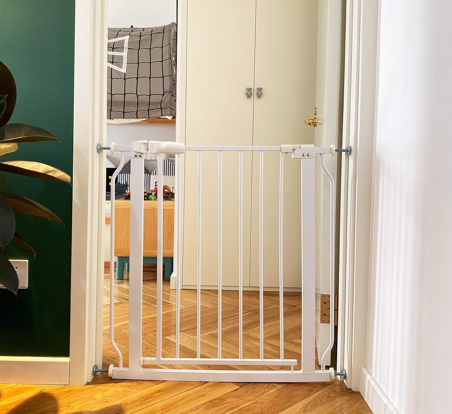 BalanceFrom Easy Walk-Thru Safety Gate for Doorways and Stairways with Auto-Close/Hold-Open Features, 30-Inch Tall, Fits 29.1 - 33.8 Inch Openings, Graphite