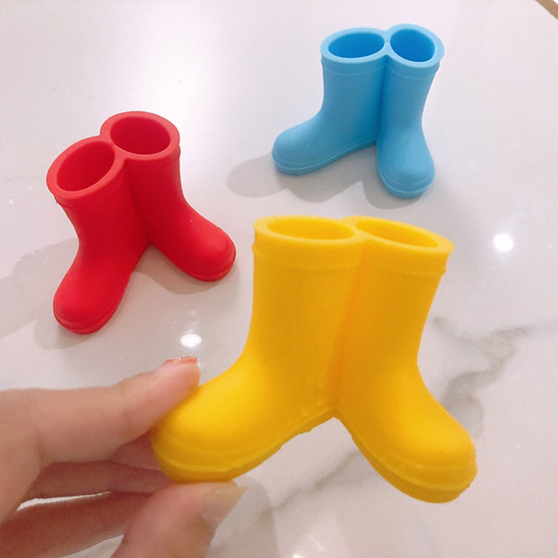 (🎄Christmas Hot Sale-49% Off) Rain Boots Themed Toothbrush Holder