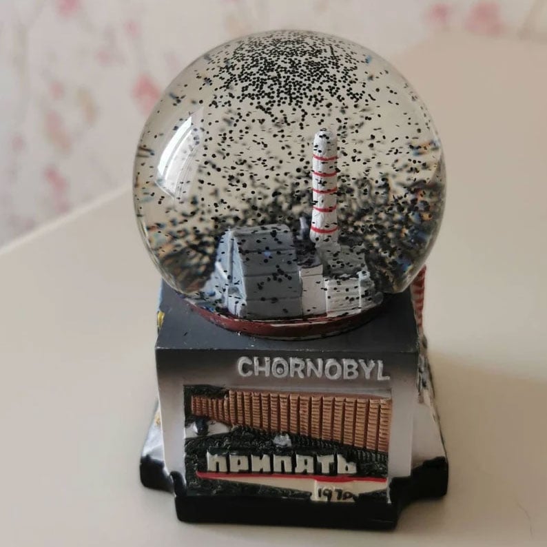 🏭Chernobyl Snow Globe