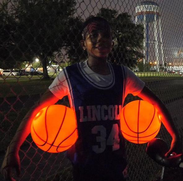 (Christmas Big Sale!- 50% OFF)Light Up LED Basketball - 2 Sizes-Free Shipping