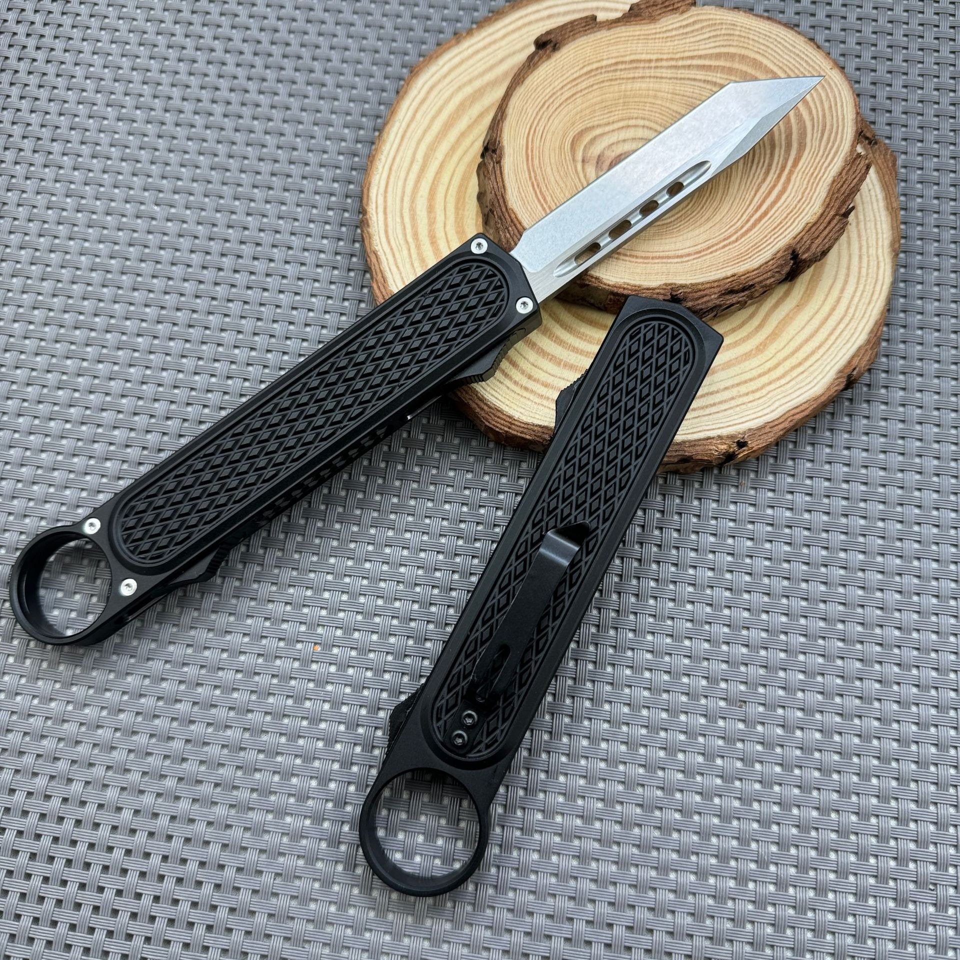 Double push button structure finger ring aluminum alloy handle OTF knife