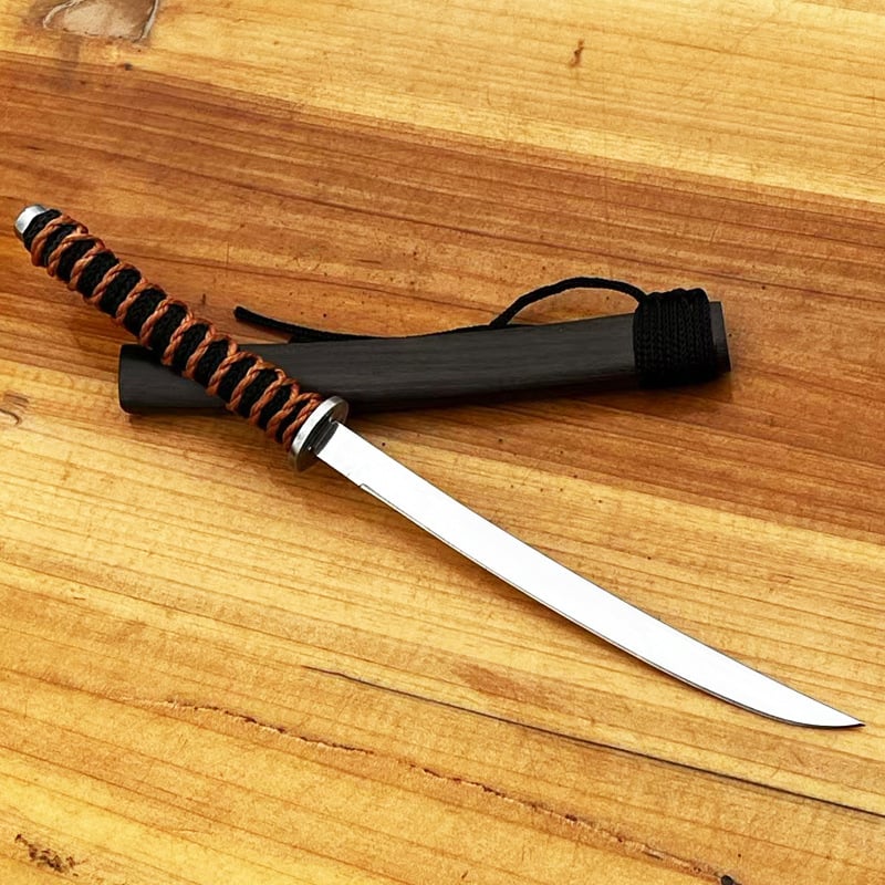 Xiaowu integrated dragon bone fruit samurai knife