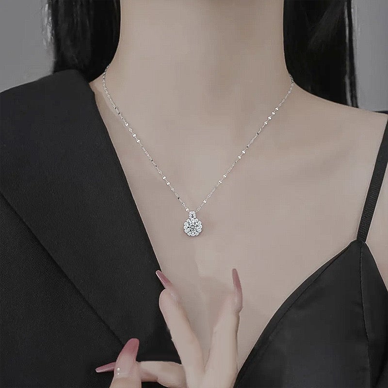 🔥Last Day 70% OFF💕S925 Sterling Silver Moissanite Sunflower Pendant Necklace