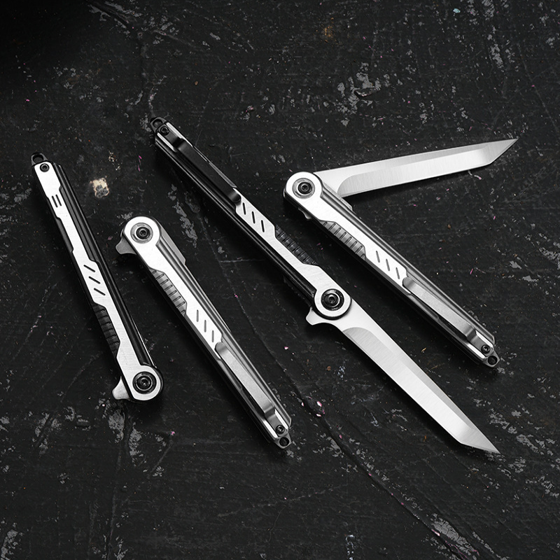 Portable knife M390