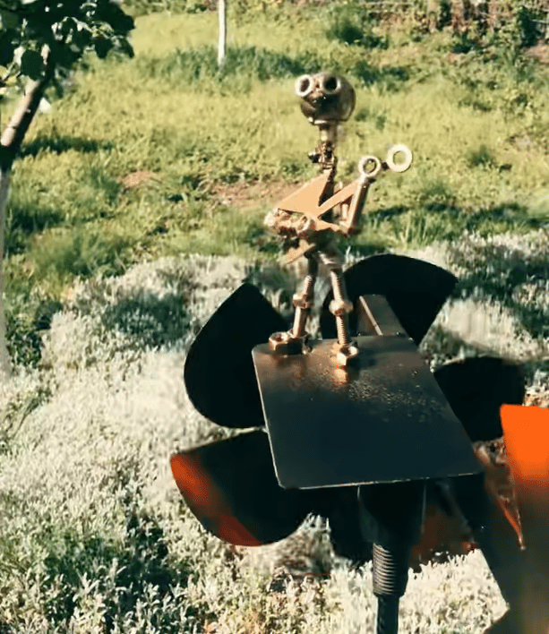 🥁🎸Handmade Metal Rock Band Windmill✨(Includes a 70CM Bracket)