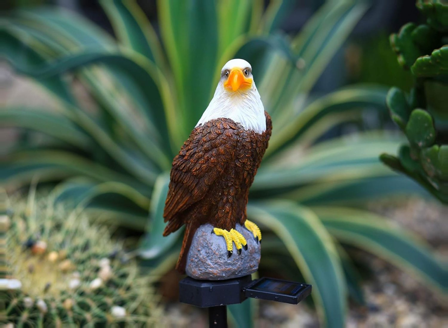 🔥Handmade American Eagle Solar Garden Light