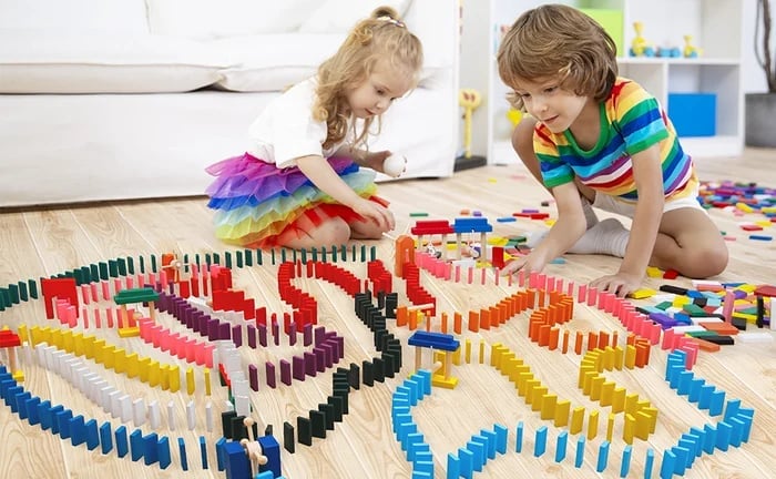 (🔥Last Day Promotion 50% OFF) Automatic Domino Train - Buy 2 Get Extra 10% OFF & Free Shipping
