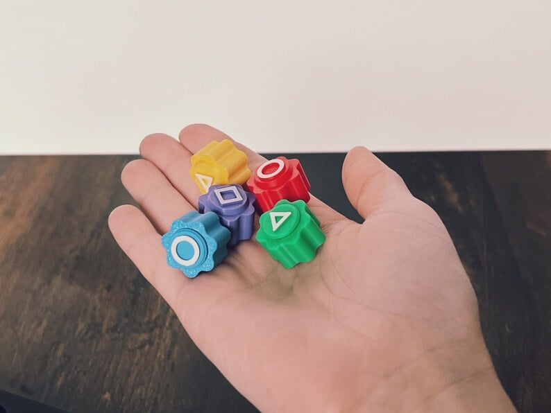 Gonggi Set - As seen in Squid Game 2 (Traditional Korean jacks mini-game)