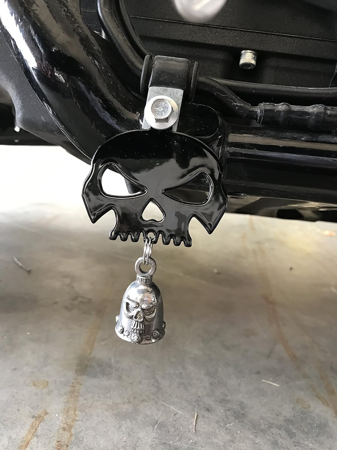 Universal Stainless Steel Skull Bell Hanger