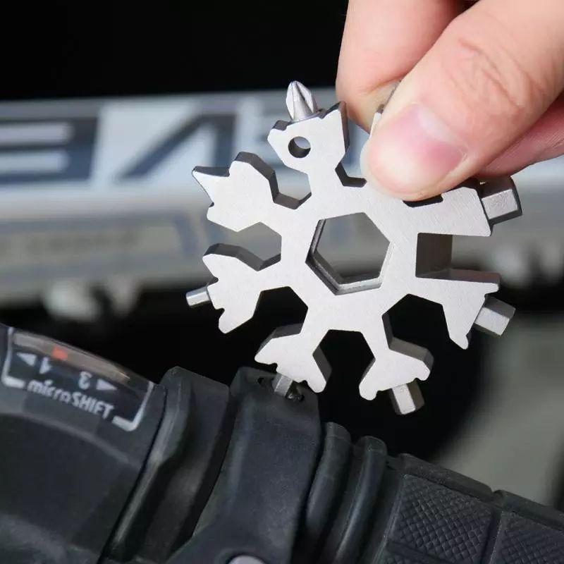 (🎄Early Christmas Sale - 48% OFF) Handy Snowflake Star 18-in-1 Multi-Tool