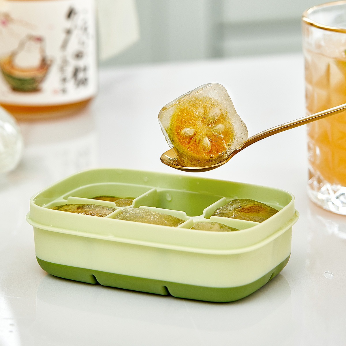 Last Day Promotion 48% OFF - MINI Press type Ice Cube Maker(BUY 2 SAVE $10)