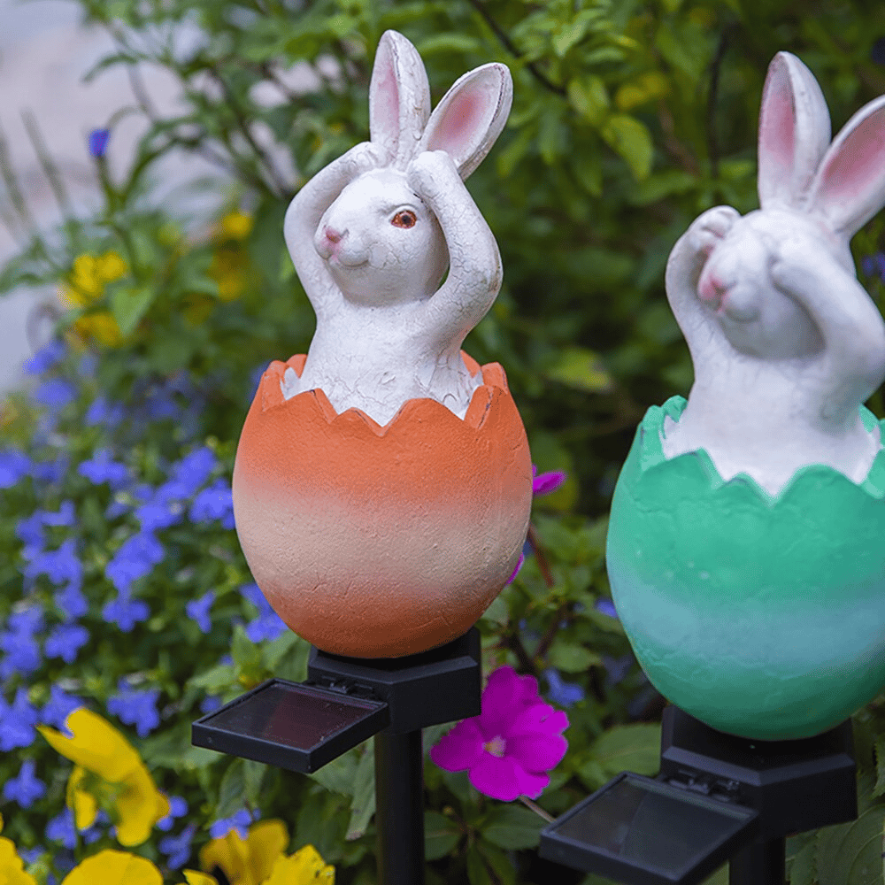 Easter Broken Shell Rabbit Lawn Light🐰