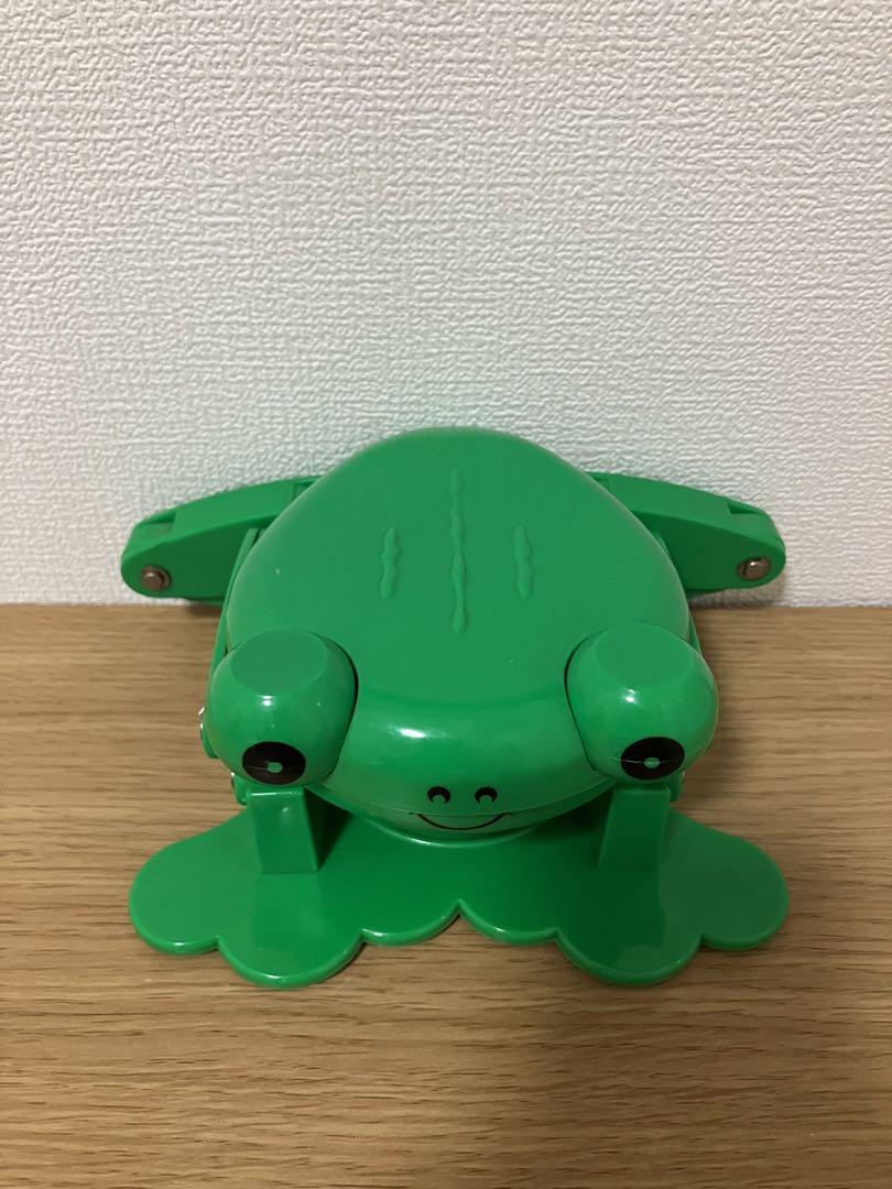 Frog Can Crusher