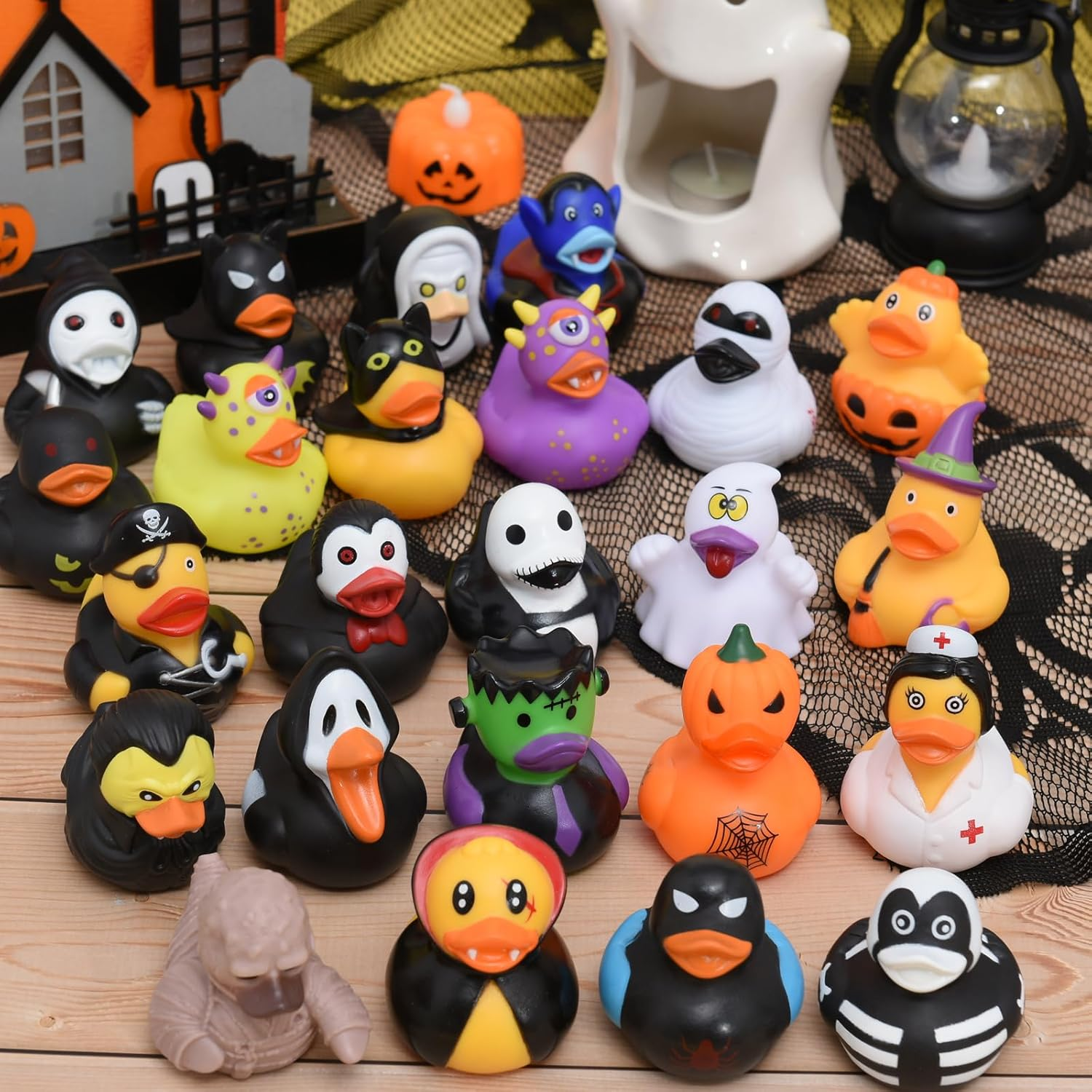 🔥52 Styles of Halloween Spooky Ducks