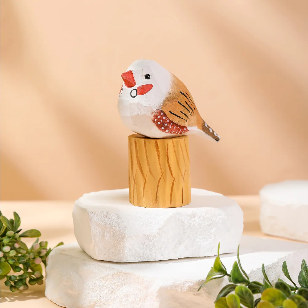 <strong>Handmade</strong> Miniature Bird Figurines