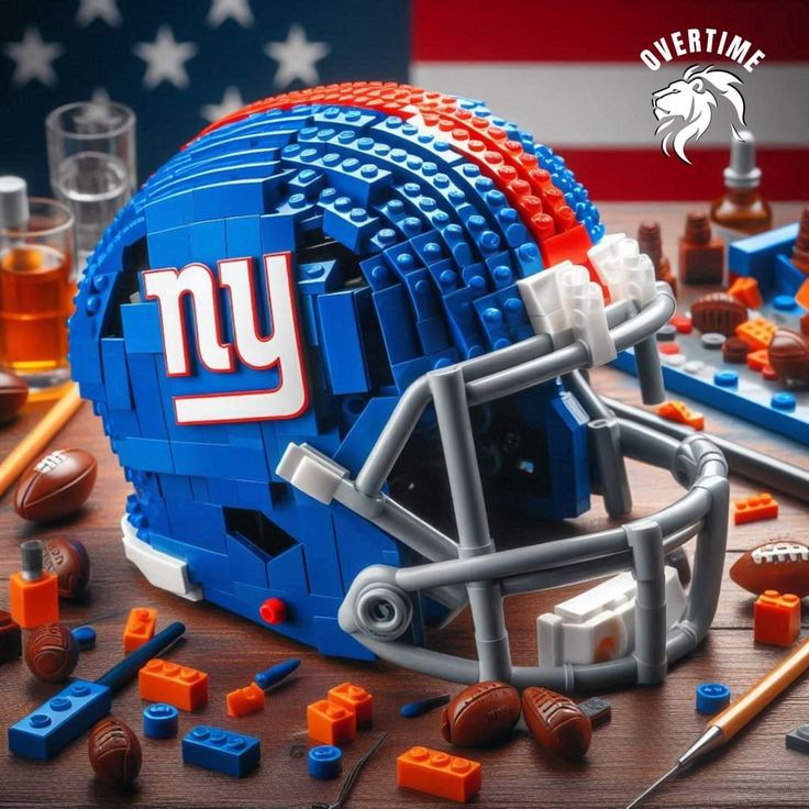 🏈 Football Fan Building Block Helmet