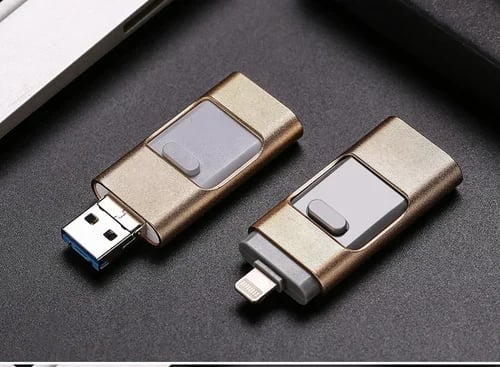 🏆Letzter Tag 49% Rabatt🔥4-in-1-Hochgeschwindigkeits-USB-Multi-Drive-Flash-Laufwerk⚡️