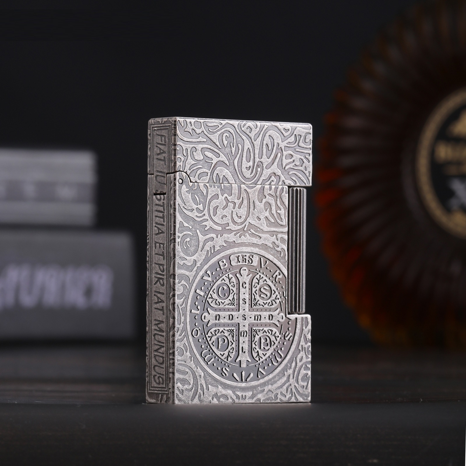 Long Sound Inflatable Lighter Constantine