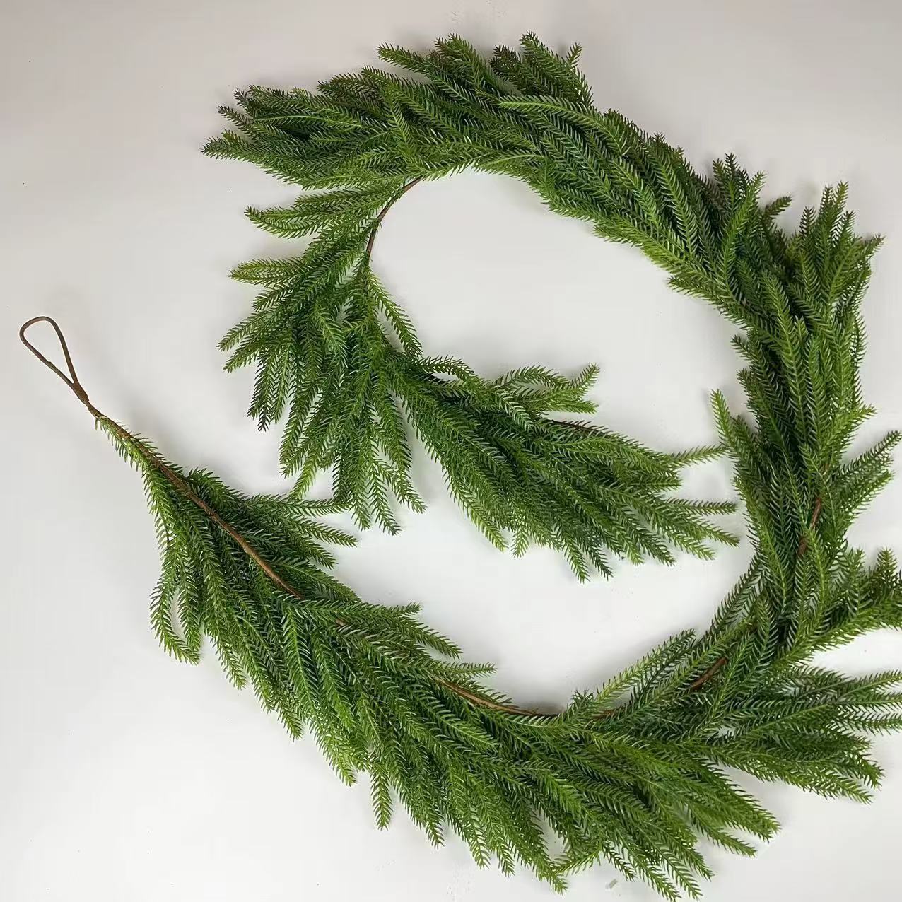 ✨Natural Christmas Greenery - Real Touch Norfolk Pine Garland