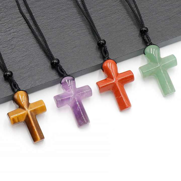 ✝️100% Handmade Natural Crystal Cross Necklace