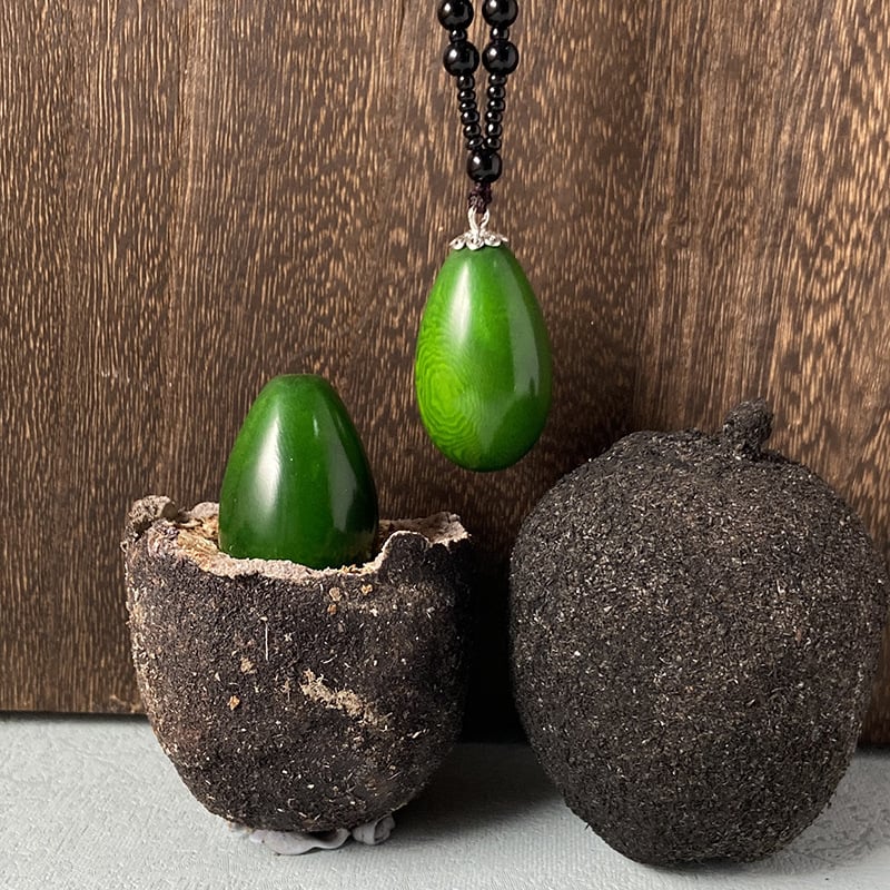 Nepal Natural Bodhi Seed Pendant