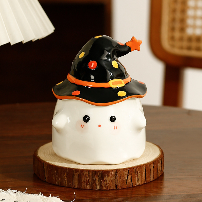 🎃👻 Creative Ghost Mug with Cute Ceramic Design and Magical Hat Lid 🎩✨