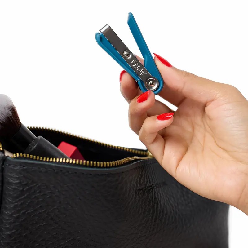 Clean-Cut Single Blade Nail Trimmer – No Flying Clippings, No Hidden Germs