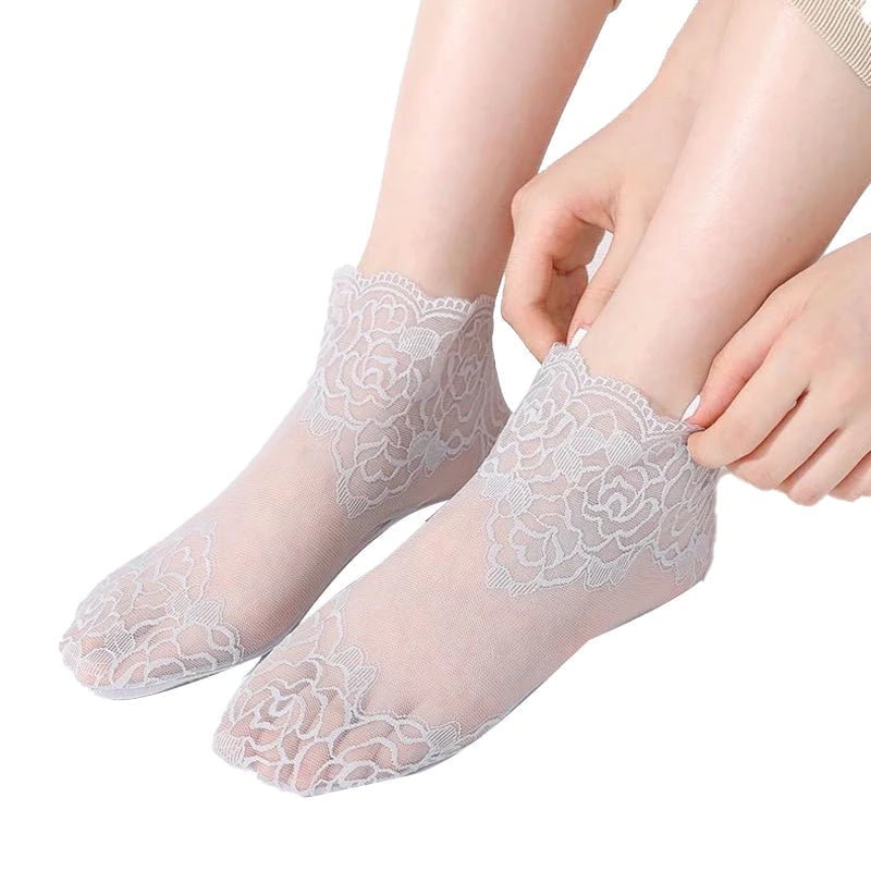 🌹Modische Spitzensocken für Damen