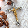 ✝️100% Handmade Olive Wood Carved Beads Rosary with Holy Soil(𝐂𝐡𝐚𝐝 𝐒𝐦𝐢𝐭𝐡 𝐇𝐚𝐧𝐝𝐦𝐚𝐝𝐞®)