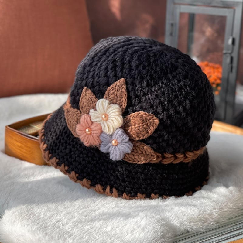 (🌲Early Christmas Sale- 50% OFF) Women's Flowers Knitted Woolen Hat