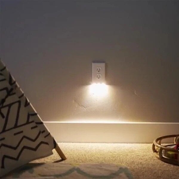 Last Day 49%OFF💡Outlet Wall Plate With Night Lights-No Batteries or Wires🔋Buy 6 Get Extra 30% OFF&FREE SHIPPING