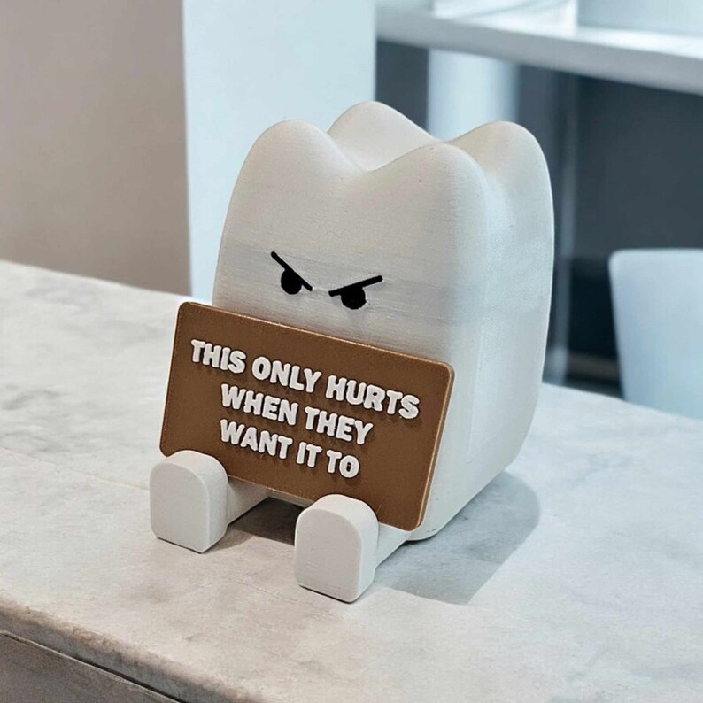 🦷😂 Mean Molar - Your Snarky Office Companion!