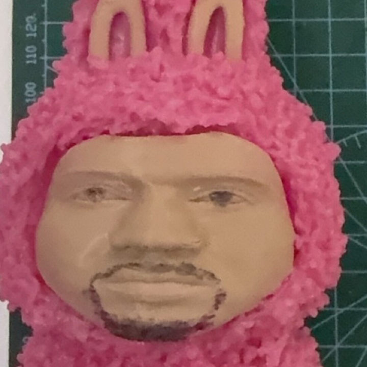 La Ye-ye Figure