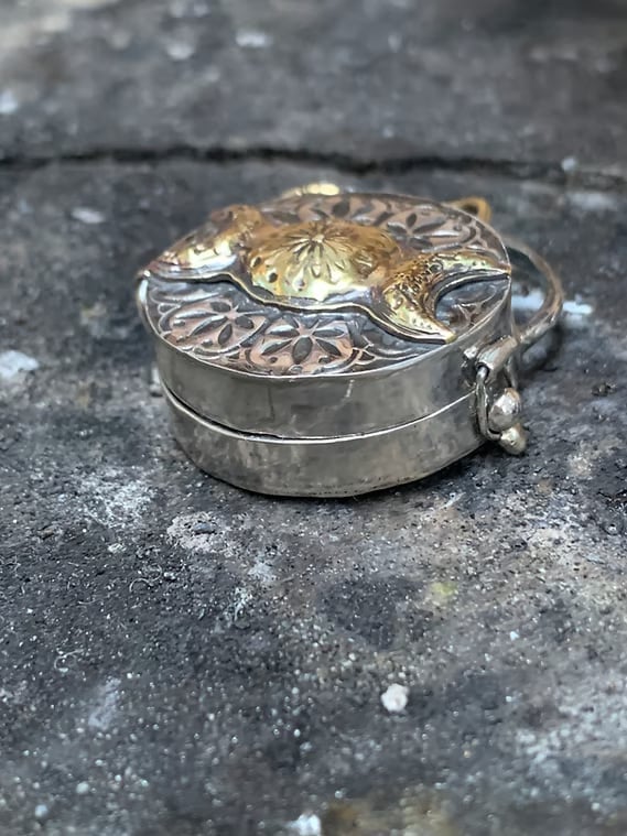✨100% Handmade 925 Silver Triple Moon & Tree of Life Locket